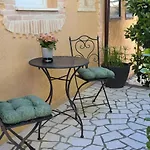 Apartment Alen